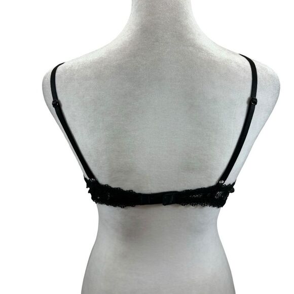 Ladies Victoria’s Secret Brand Black Lace Bralette with Underwire Size Medium - Picture 9 of 9